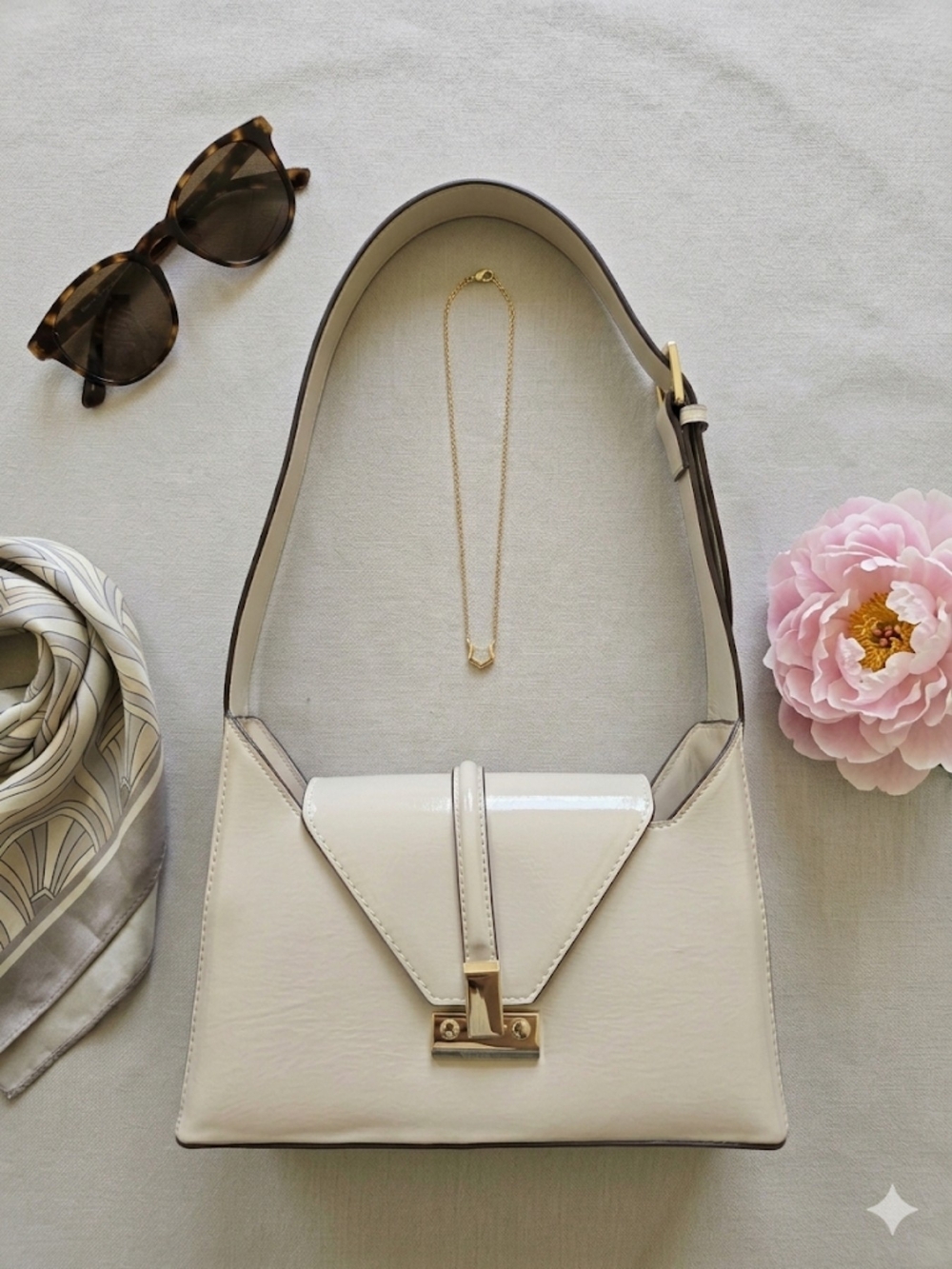 EUC Melie Bianco Minimalist Structured Cream Patent Faux Leather Shoulder Bag